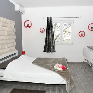  Apartment & Dijana Kroatien